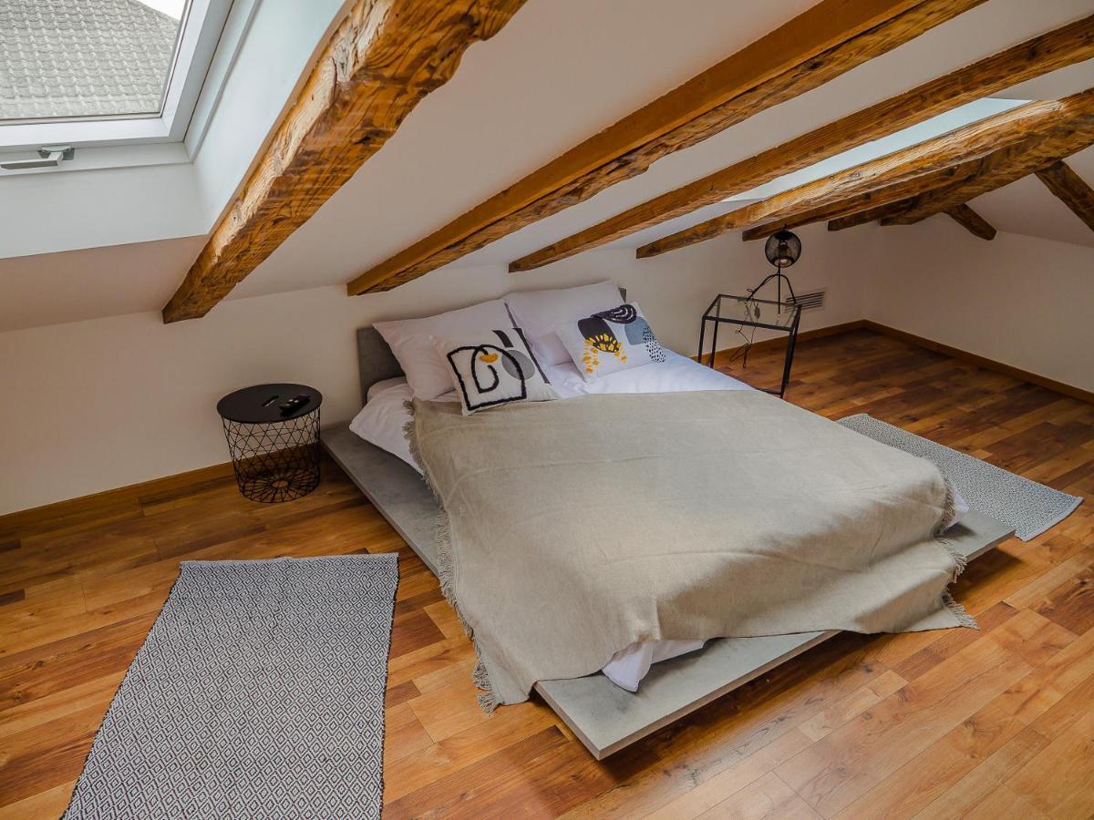Apartmani Dora & Luka Fiume Esterno foto