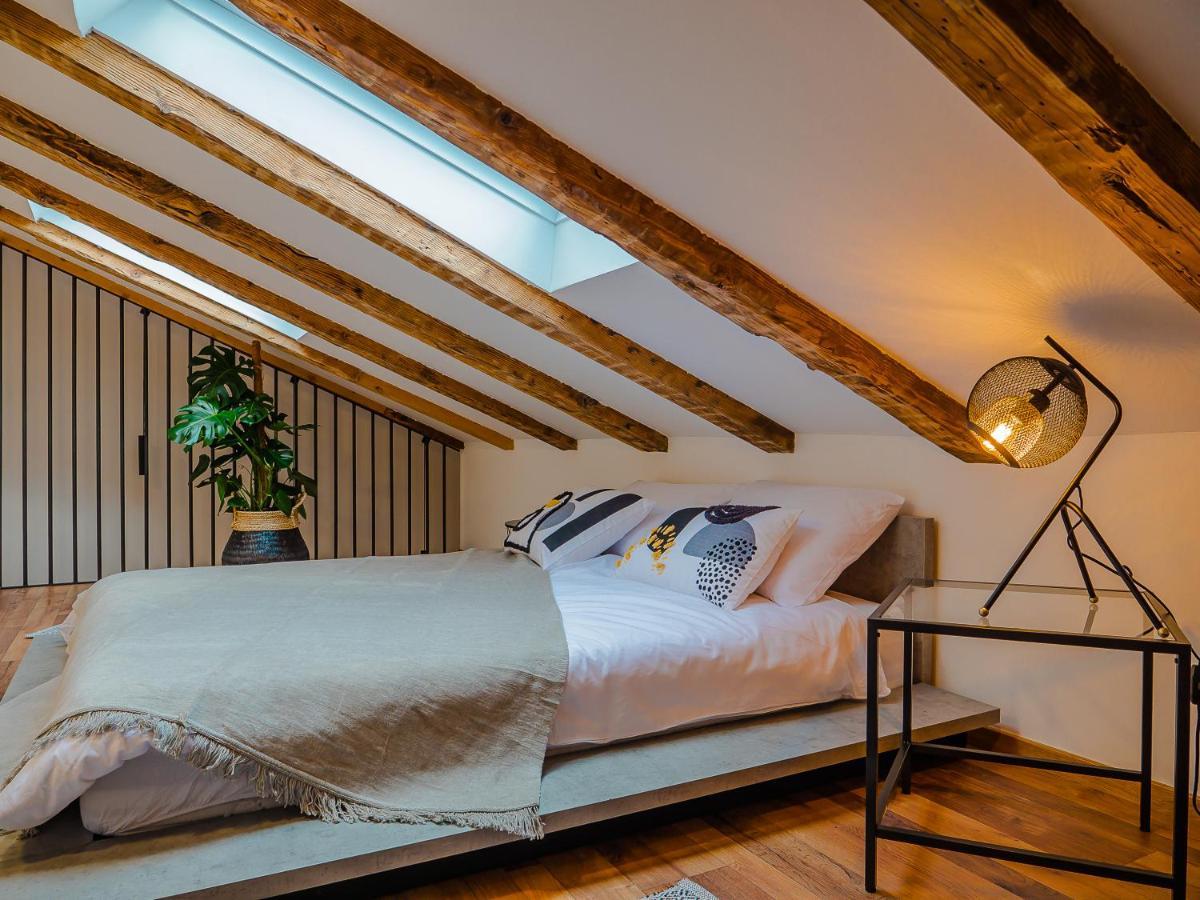 Apartmani Dora & Luka Fiume Esterno foto