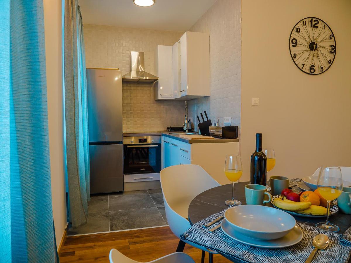 Apartmani Dora & Luka Fiume Esterno foto